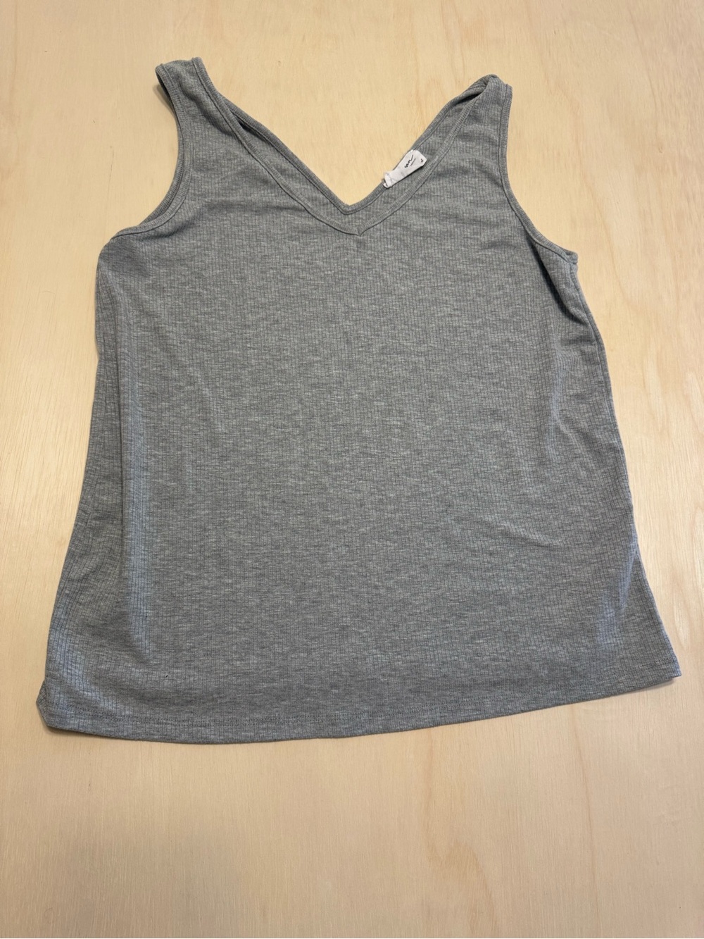 Carly Jean Los Angeles Ribbed V-Neck Tank Top in Light Gray